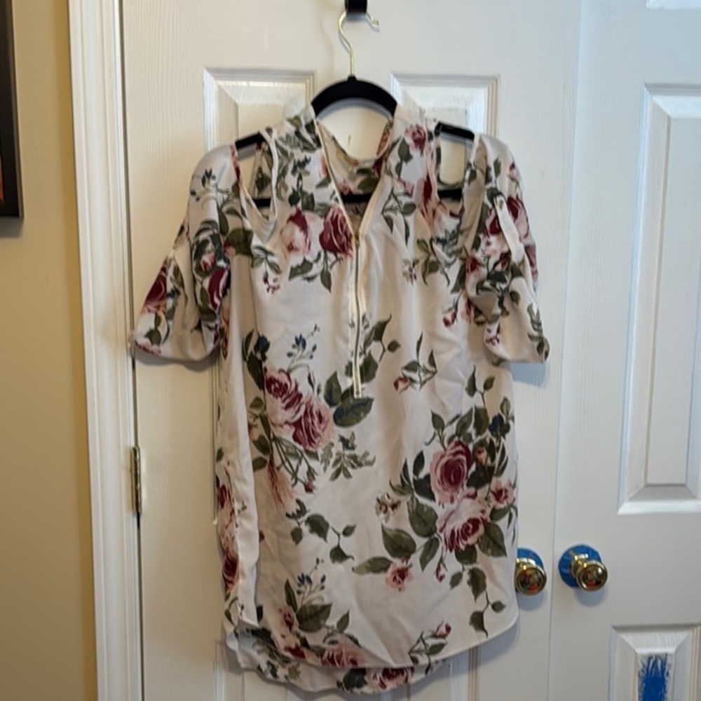 Floral Women's Top - Cream and Pink